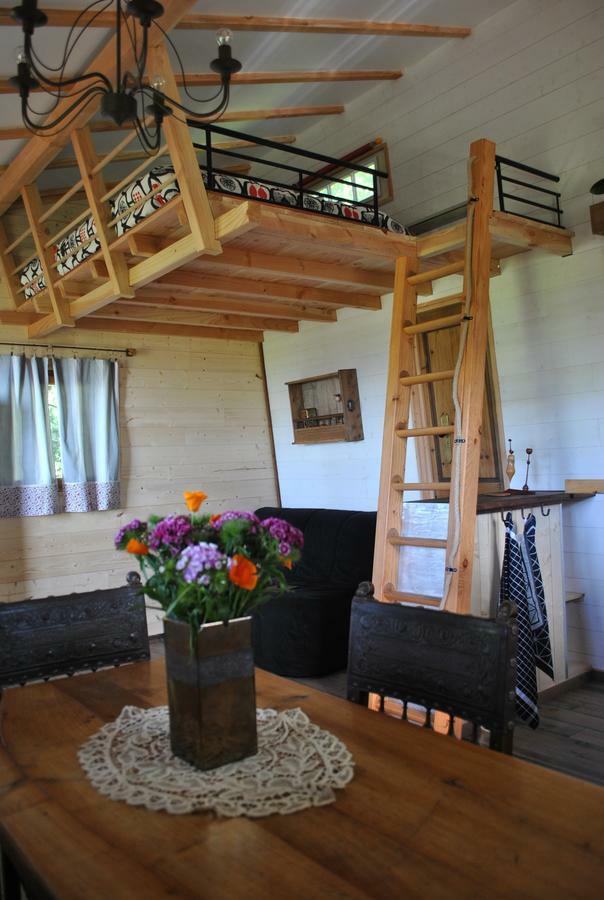 L'Etournelle - Cabane Perchee Chaussan Kültér fotó